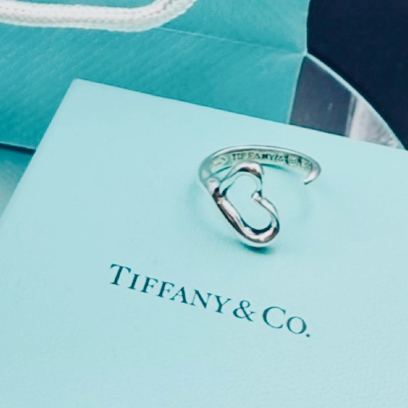 Vintage Tiffany & Co. Elsa Peretti Open Heart Ring Sterling Silver Size 7.75 - Picture 5 of 8